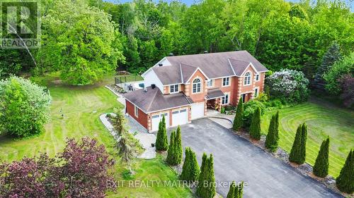 1322 Du Gouverneur Drive, Ottawa, ON - Outdoor