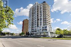 1207 - 840 QUEENS PLATE DRIVE Toronto, ON M9W 0E7