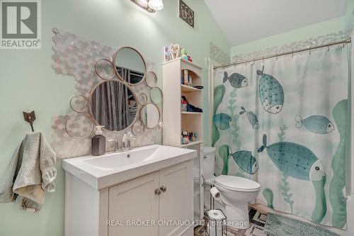 1 Woodland Drive, Mcnab/Braeside, ON - Indoor Photo Showing Bathroom