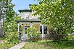 5 D'ARCY STREET Perth, ON K7H 2T7