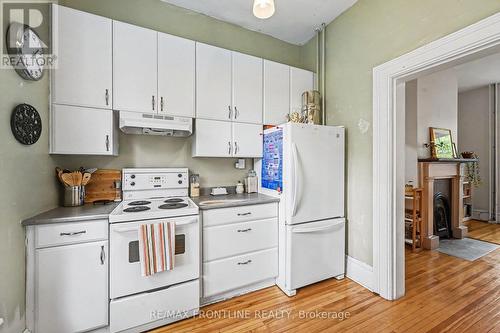 5 D'Arcy Street, Perth, ON - Indoor Photo Showing Kitchen