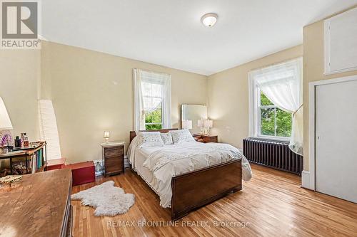 5 D'Arcy Street, Perth, ON - Indoor Photo Showing Bedroom