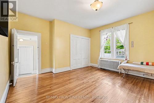 5 D'Arcy Street, Perth, ON - Indoor
