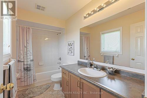 81 Eastpine Drive, Markham, ON - Indoor Photo Showing Bathroom