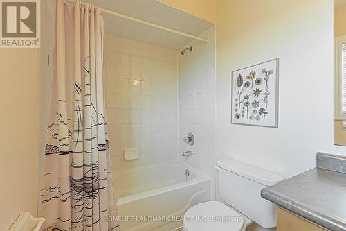 81 Eastpine Drive, Markham, ON - Indoor Photo Showing Bathroom