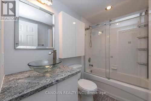 202 - 107 Bond Street, Orillia, ON - Indoor Photo Showing Bathroom