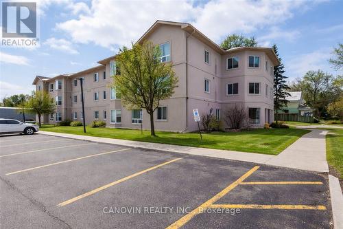 202 - 107 Bond Street, Orillia, ON - Outdoor With Facade