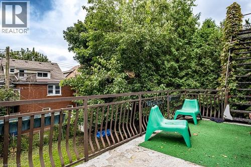 95-97 S Fairholt Road S, Hamilton, ON - Outdoor