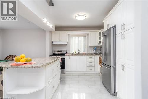 42 Indigo Street, Kitchener, ON - Indoor Photo Showing Kitchen With Upgraded Kitchen