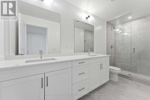 1809 - 1035 Southdown Road, Mississauga, ON - Indoor Photo Showing Bathroom