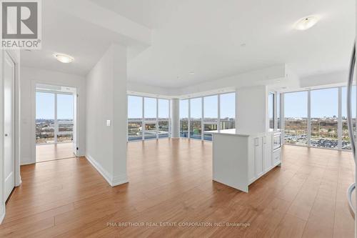 1809 - 1035 Southdown Road, Mississauga, ON - Indoor