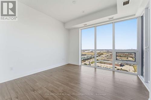 1809 - 1035 Southdown Road, Mississauga, ON - Indoor Photo Showing Other Room