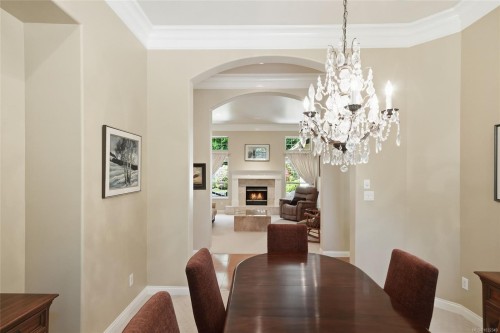 391 Park Ridge Pl, Qualicum Beach, BC 