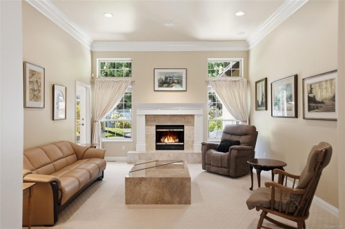 391 Park Ridge Pl, Qualicum Beach, BC 