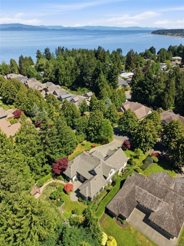 391 Park Ridge Pl, Qualicum Beach, BC 