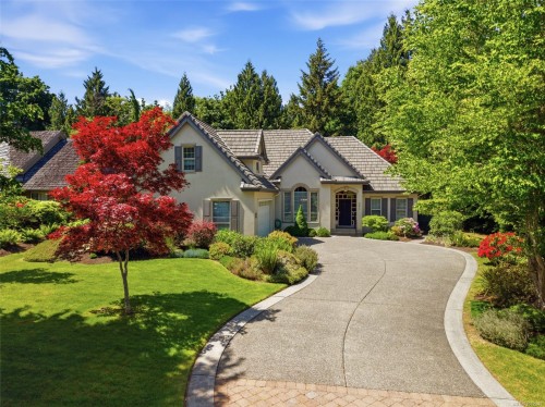 391 Park Ridge Pl, Qualicum Beach, BC 