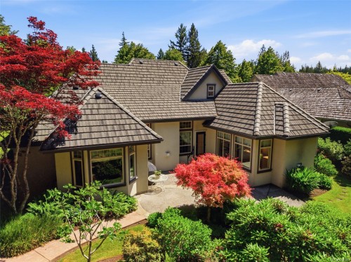 391 Park Ridge Pl, Qualicum Beach, BC 