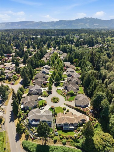 391 Park Ridge Pl, Qualicum Beach, BC 