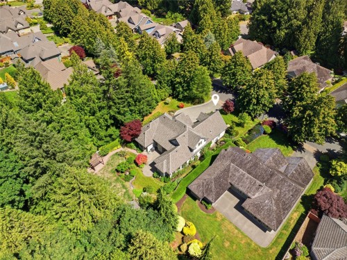 391 Park Ridge Pl, Qualicum Beach, BC 
