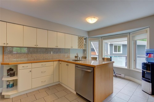 8136 Miracle Close, Youbou, BC 