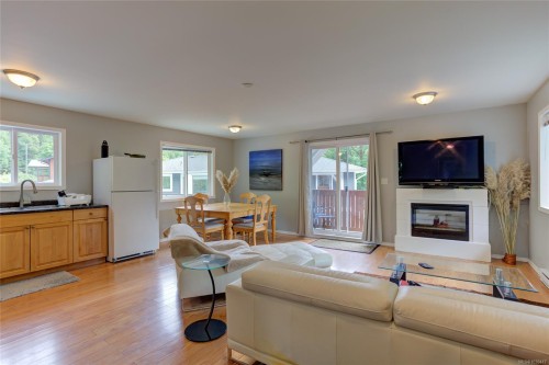 8136 Miracle Close, Youbou, BC 