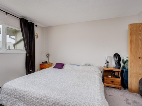 #406-3258 Alder St, Saanich, BC - Indoor Photo Showing Bedroom