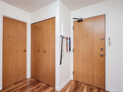 #406-3258 Alder St, Saanich, BC - Indoor Photo Showing Other Room
