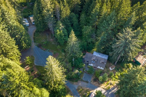 1352 Englishman River Rd, Errington, BC 