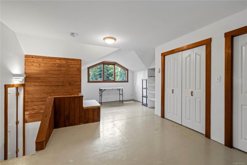 1352 Englishman River Rd, Errington, BC 