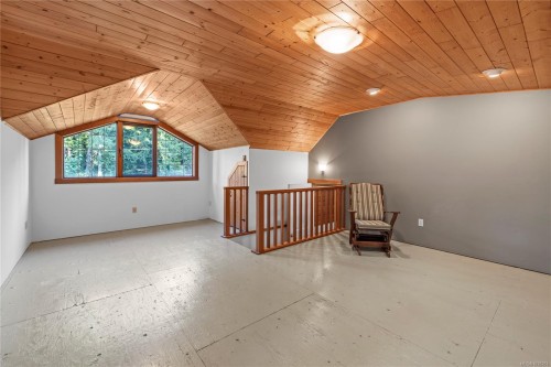 1352 Englishman River Rd, Errington, BC 