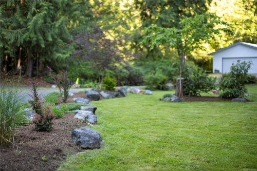 1352 Englishman River Rd, Errington, BC 