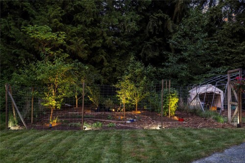 1352 Englishman River Rd, Errington, BC 