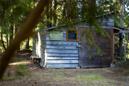 1352 Englishman River Rd, Errington, BC 