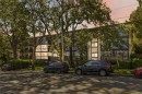 #203-1665 Oak Bay Ave, Victoria, BC  - Outdoor 