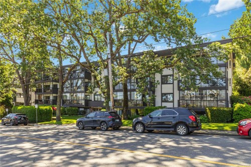 #203-1665 Oak Bay Ave, Victoria, BC - Outdoor With Facade