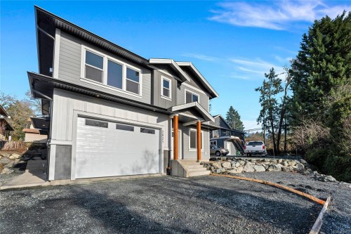 2021 Oakhill Pl, Duncan, BC 