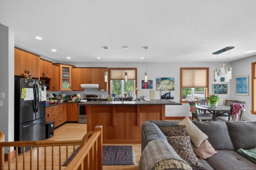5160 Cowichan Lake Rd, Duncan, BC 