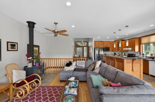 5160 Cowichan Lake Rd, Duncan, BC 