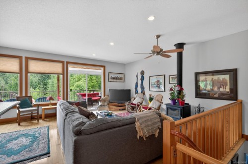5160 Cowichan Lake Rd, Duncan, BC 