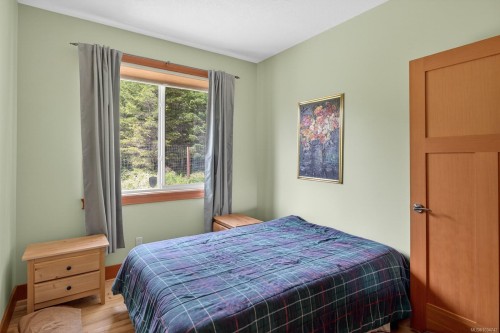 5160 Cowichan Lake Rd, Duncan, BC 