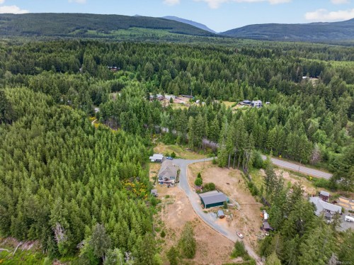 5160 Cowichan Lake Rd, Duncan, BC 