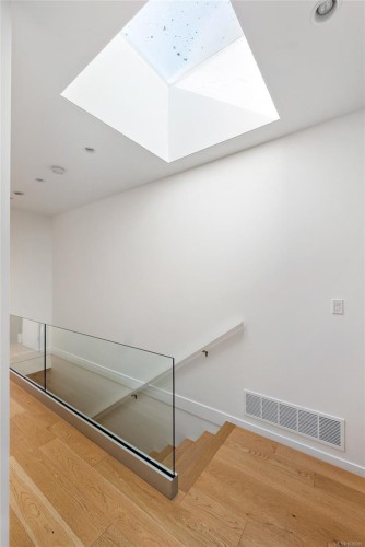 330 Irving Rd, Victoria, BC 