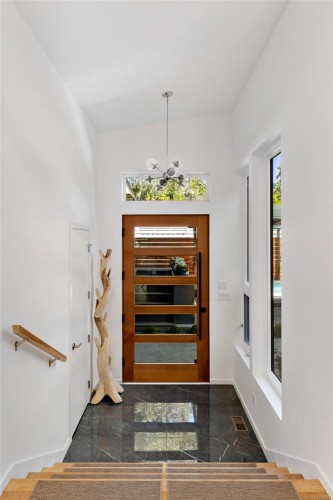330 Irving Rd, Victoria, BC 