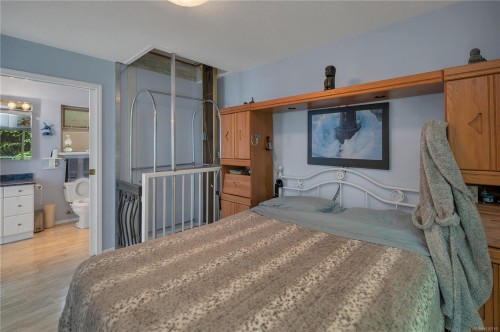 775 Endersby Rd, Quadra Island, BC 