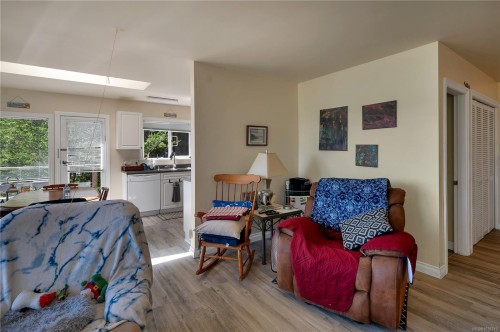 775 Endersby Rd, Quadra Island, BC 