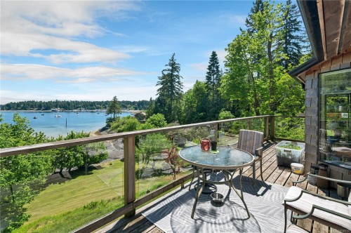 775 Endersby Rd, Quadra Island, BC 