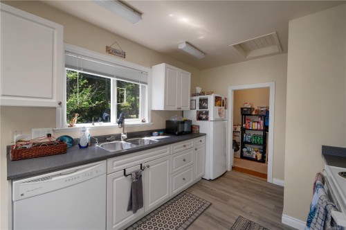 775 Endersby Rd, Quadra Island, BC 