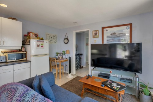 775 Endersby Rd, Quadra Island, BC 