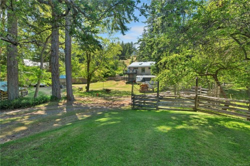 775 Endersby Rd, Quadra Island, BC 