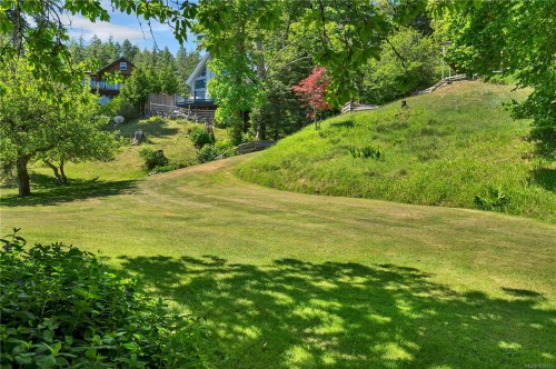 775 Endersby Rd, Quadra Island, BC 